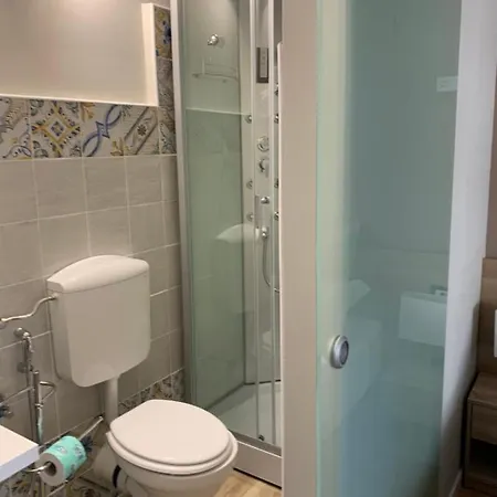 بيت ضيافة Domus Fieschi 3*