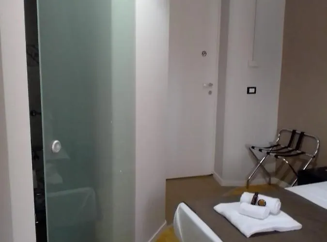 Domus Fieschi Self Check In Affittacamere