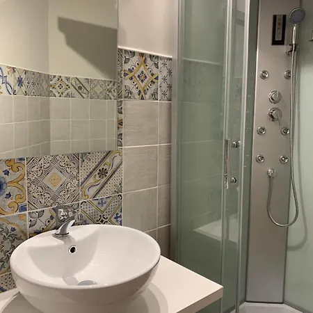 Domus Fieschi Guest house Genoa