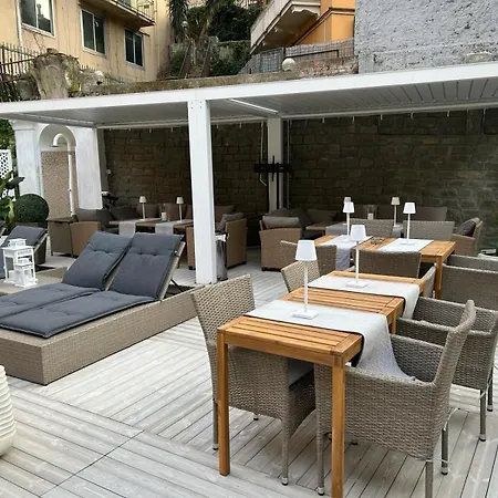 Domus Fieschi Guest house *